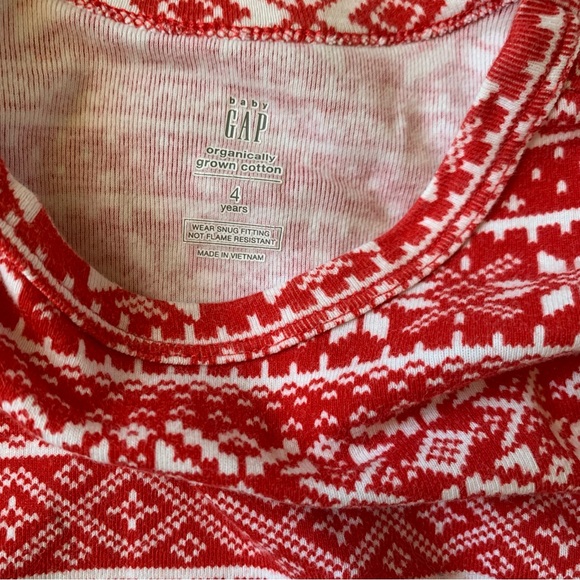 Gap Red Fair Isle Snowflake Christmas Pajama Set Size 4 - Picture 7 of 8